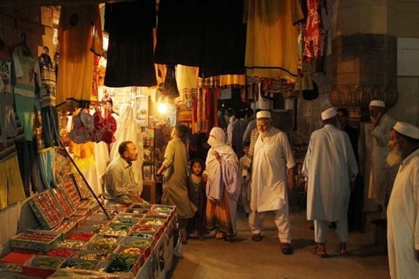Visit the Saidu Sharif Bazaar